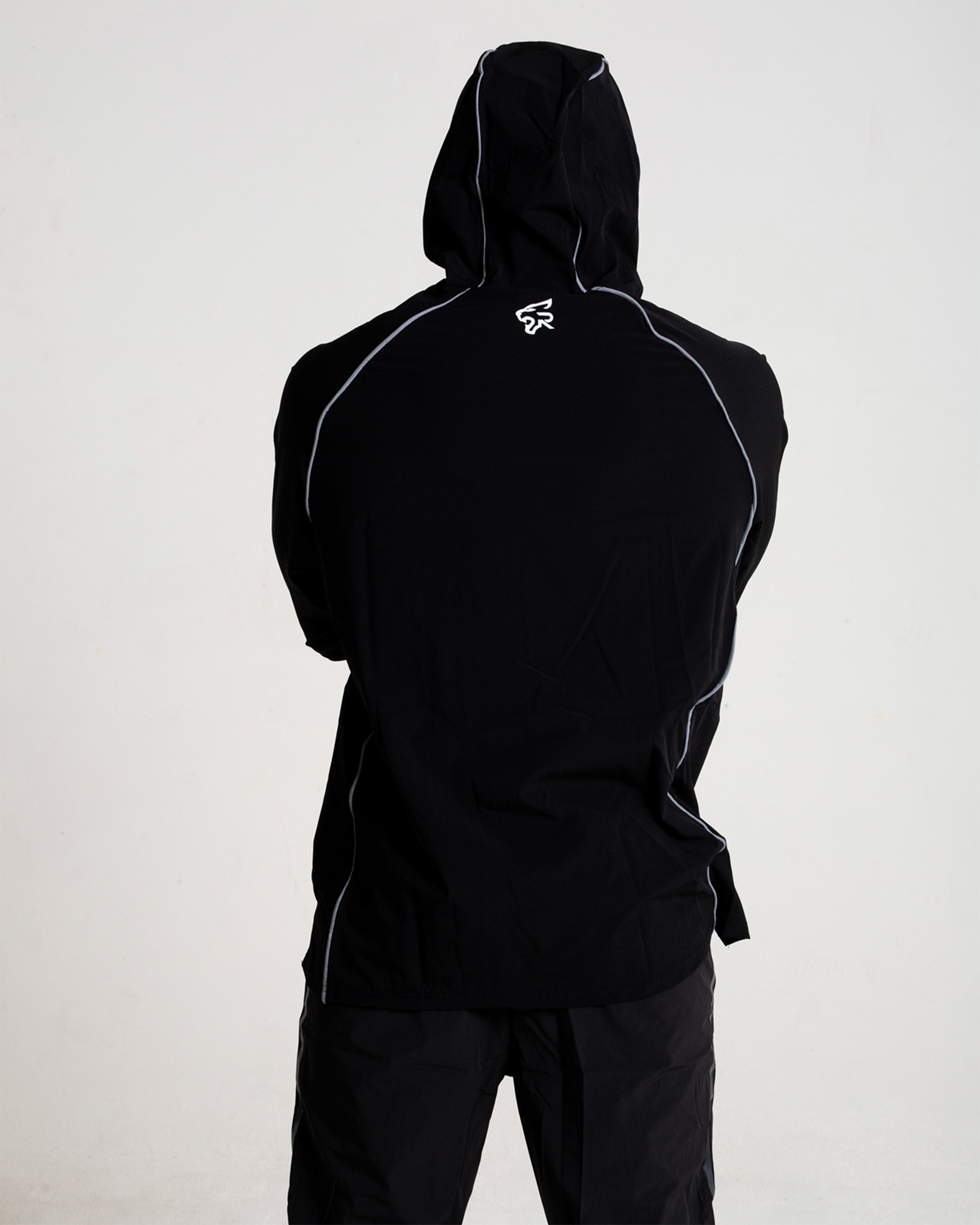 Apex Cropped (4)